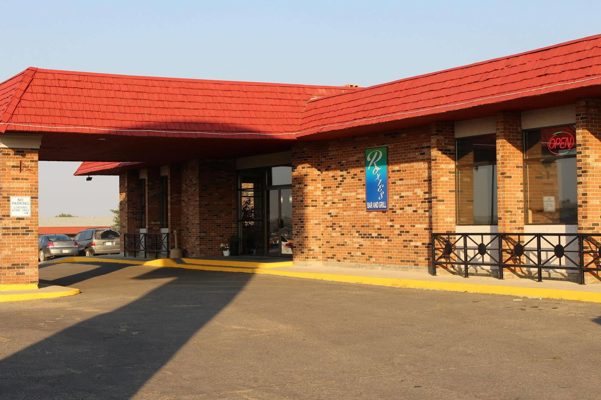 Travelodge By Wyndham Swift Current Exterior photo
